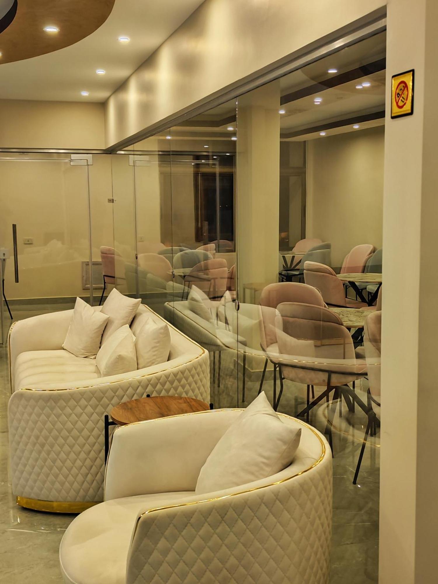 Rakan Aparthotel And Luxury Rooms Wadi Musa Buitenkant foto